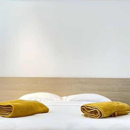 Boutique Apartment In The Bucharest City Center Exteriör bild