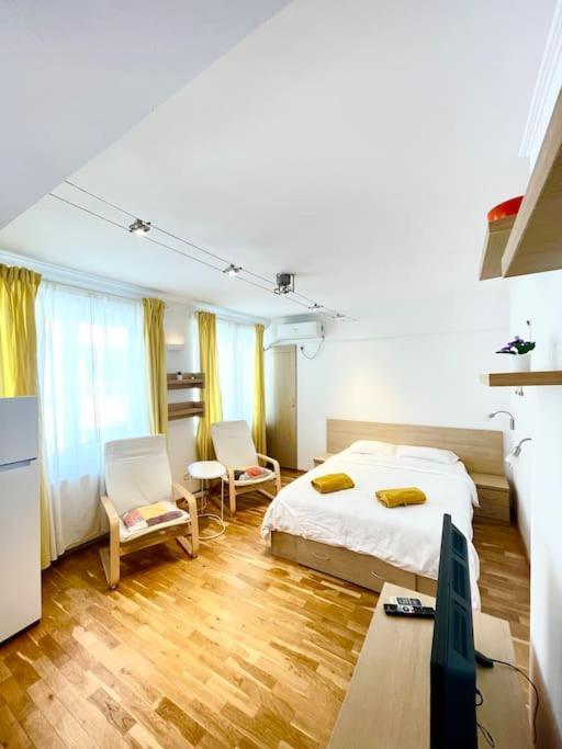 Boutique Apartment In The Bucharest City Center Exteriör bild